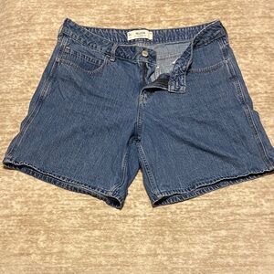 Hollister Low Rise Baggy Jort Shorts